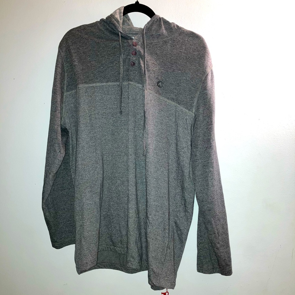 L | Gray Mens Pullover NWT